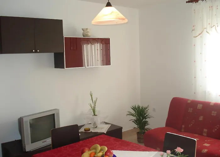 Apartments Buzleta